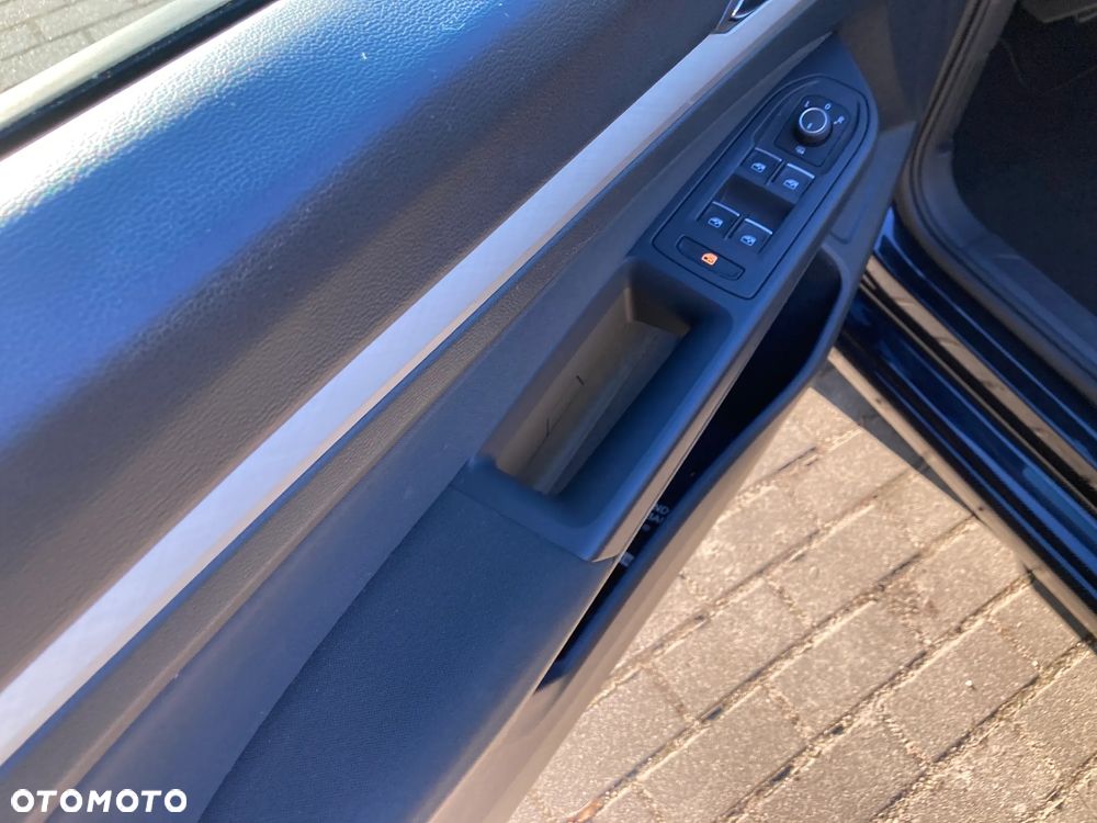 Volkswagen Golf 1.5 eTSI OPF DSG Style - 14