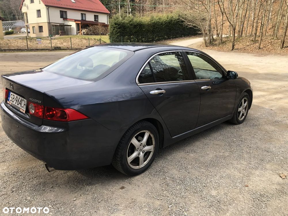 Honda Accord 2.0 Executive - 3