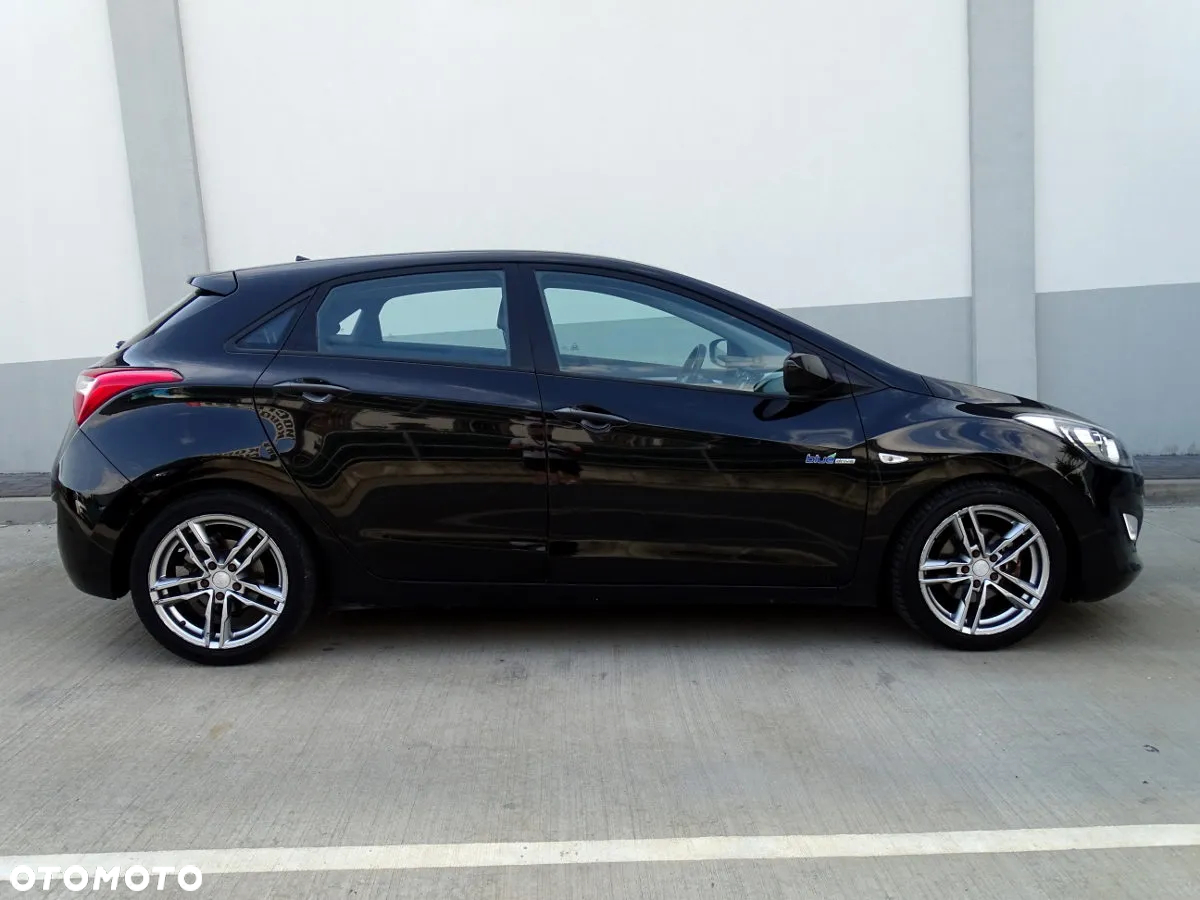 Hyundai i30 1.6 CRDi Comfort - 4