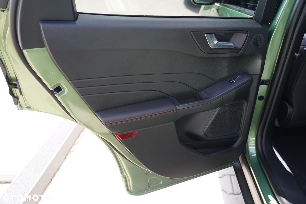 Ford Kuga 2.5 FHEV FWD ST-Line X eCVT - 8