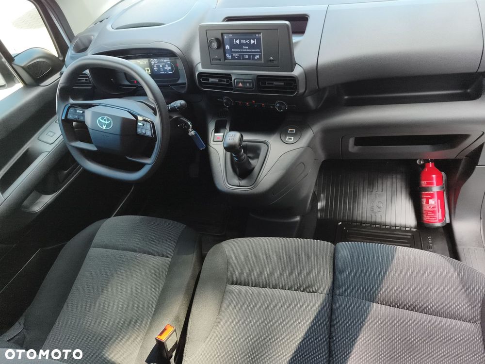 Toyota PROACE CITY - 12