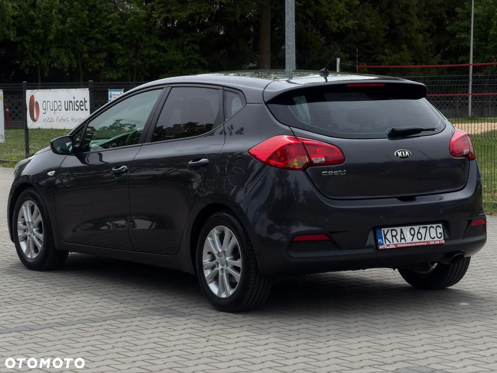 Kia Ceed 1.4 CVVT Attract plus - 6