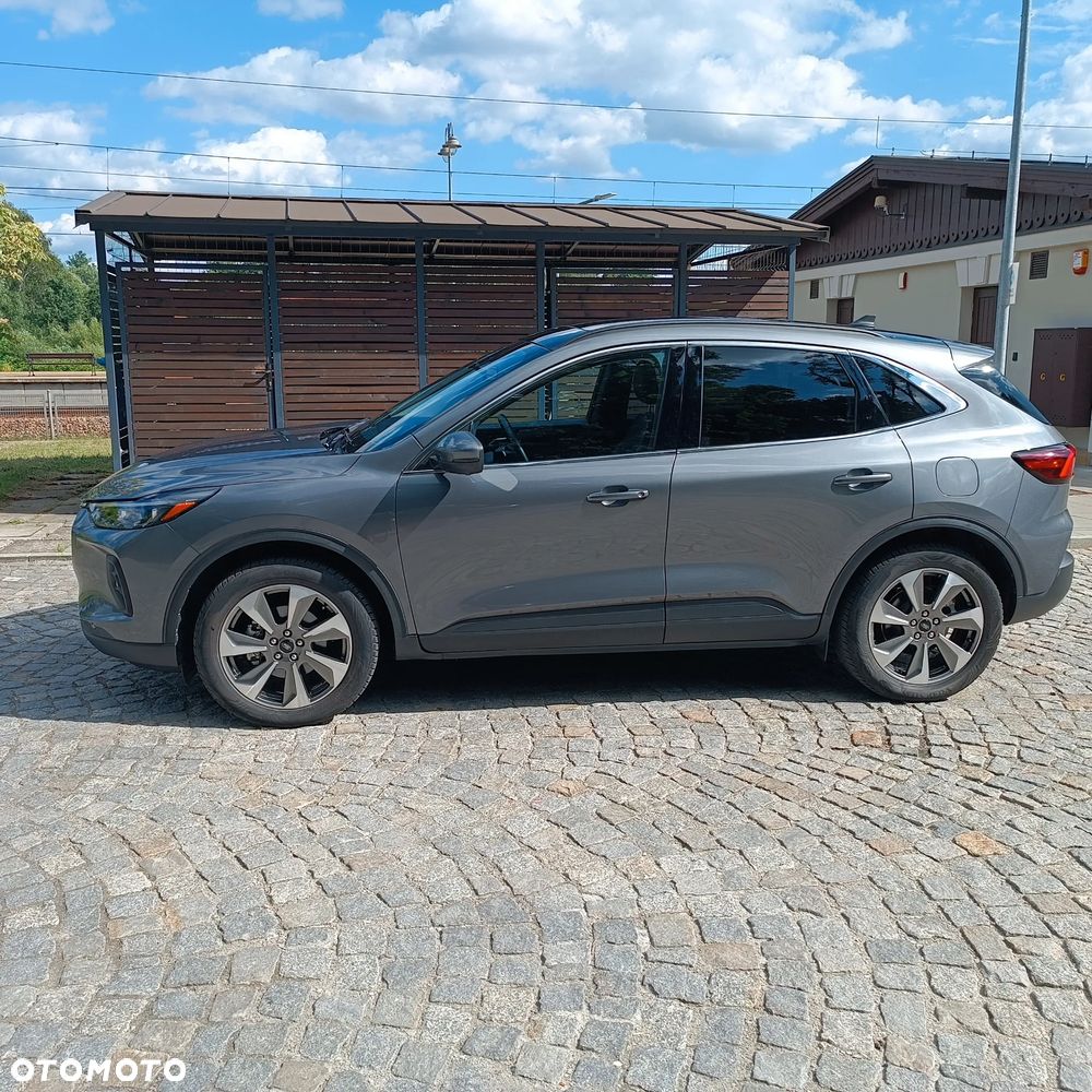 Ford Escape - 10