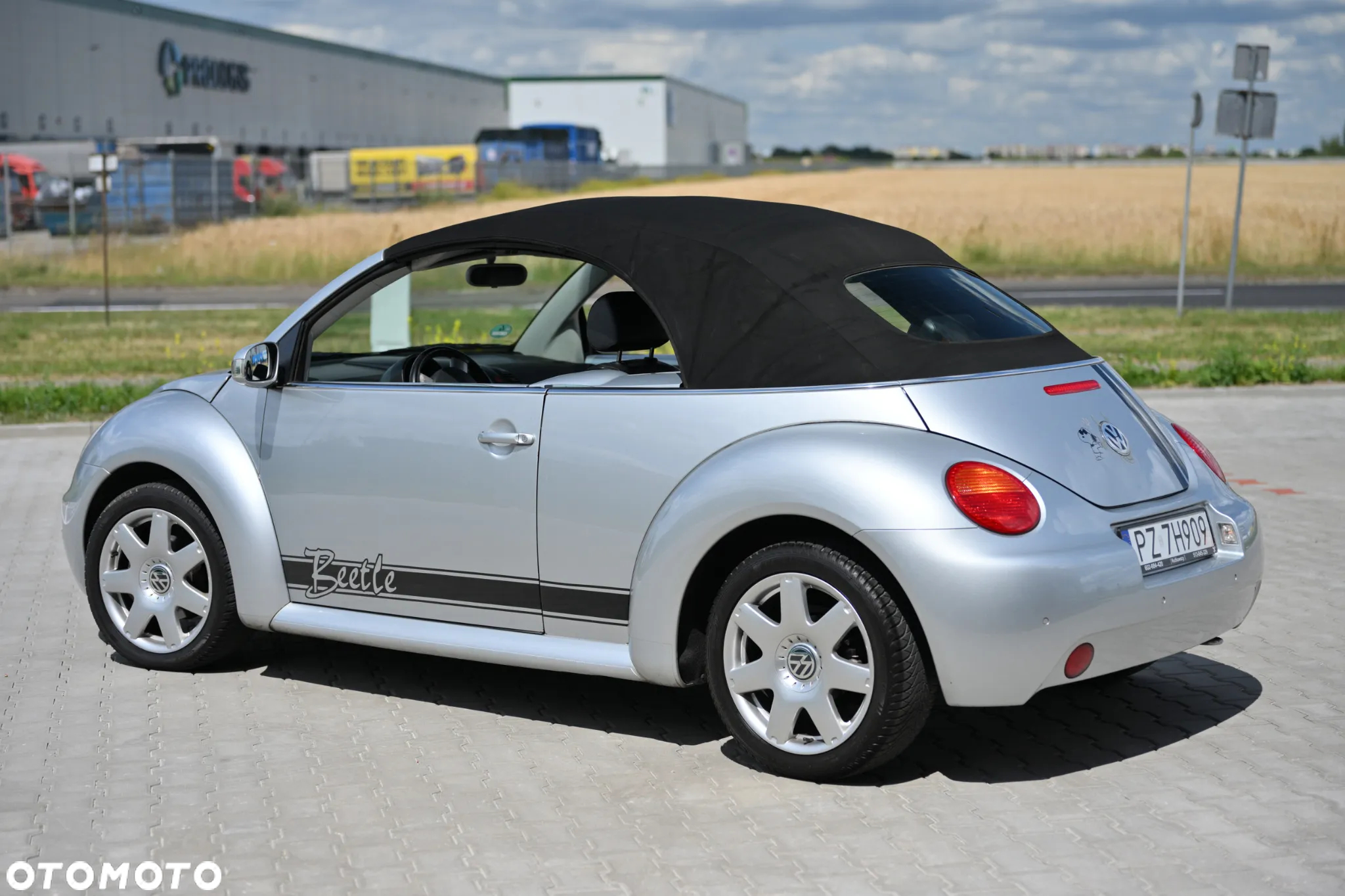 Volkswagen New Beetle Cabriolet 2.0 Freestyle - 4