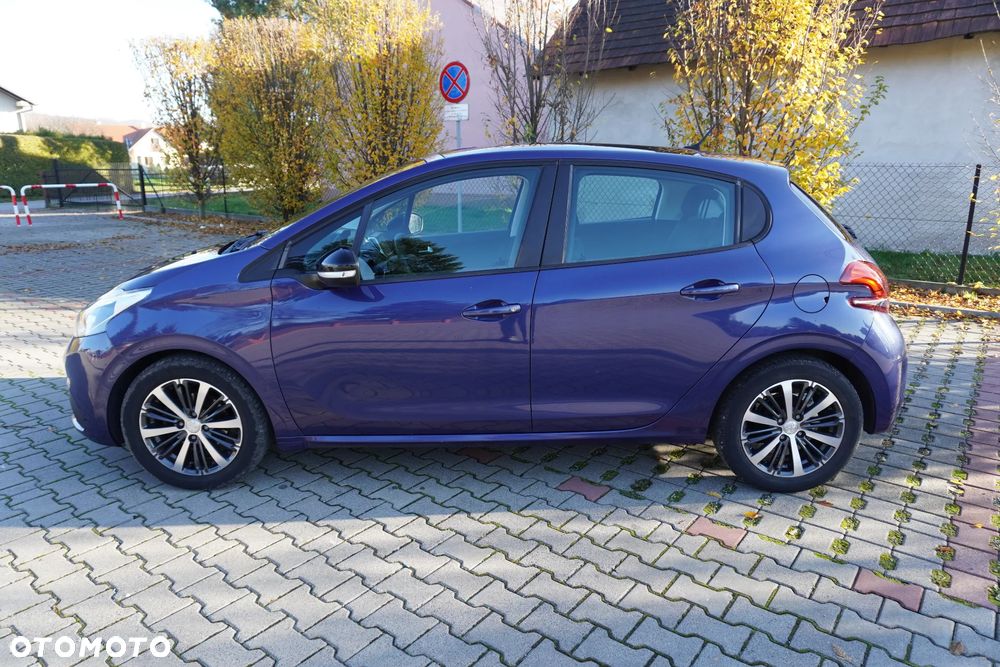 Peugeot 208 1.2 PureTech Allure - 3
