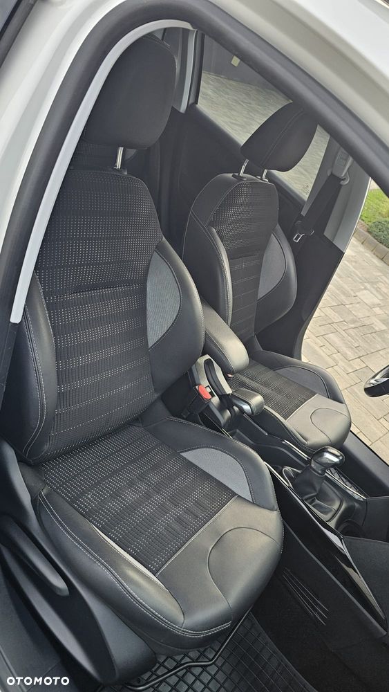 Peugeot 2008 1.2 Pure Tech GPF Allure S&S - 13