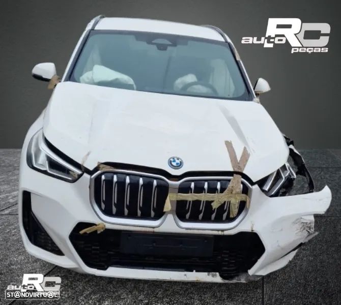 BMW X1 iX1 xDrive 30 Elétrico para peças - 1
