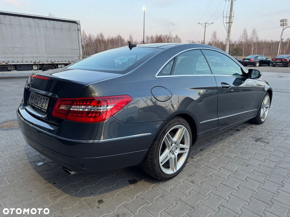 Mercedes-Benz Klasa E 350 7G-TRONIC - 9