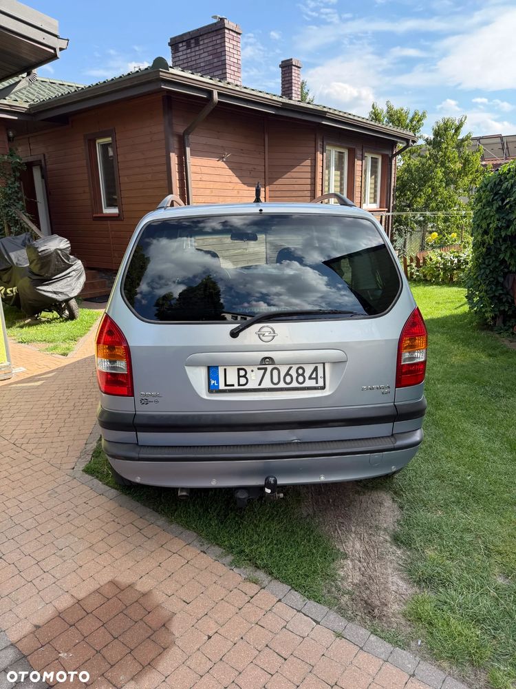 Opel Zafira 2002 photo 2