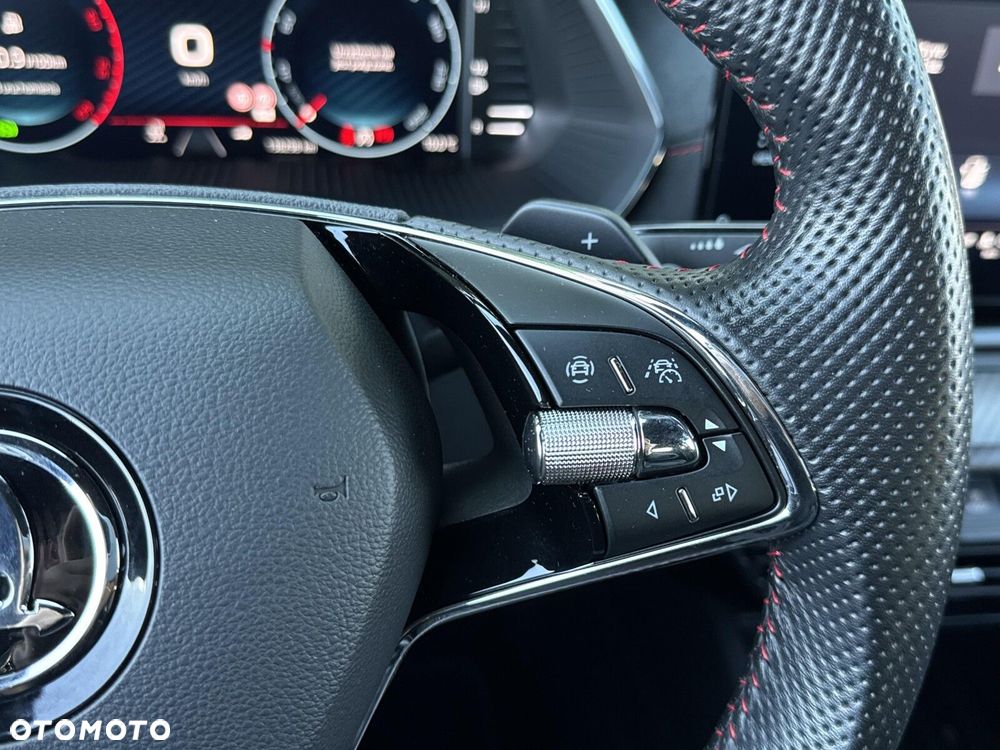 Skoda Octavia 2.0 TDI RS DSG - 19