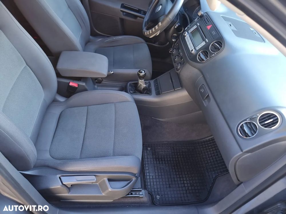 Volkswagen Golf Plus 2.0 TDI DPF Tour - 9