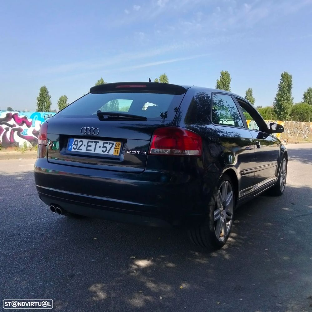 Audi A3 2.0 TDI S-line S tronic - 4