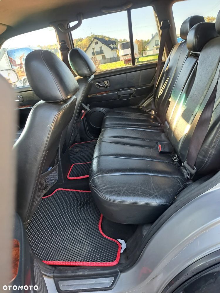 Hyundai Terracan - 11