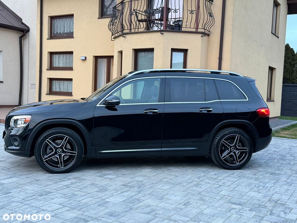 Mercedes-Benz GLB 250 4Matic 8G-DCT - 7