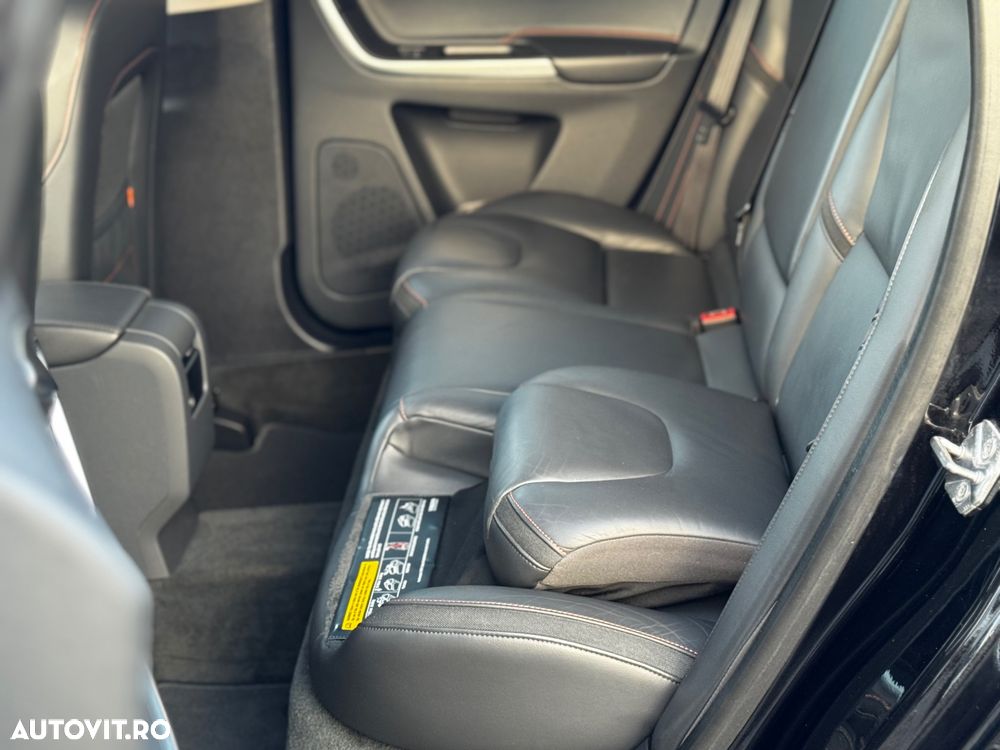 Volvo XC 60 D5 AWD Geartronic Linje Inscription - 29