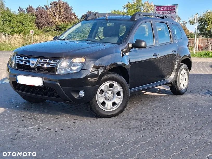Dacia Duster 1.6 16V 4x4 Laureate - 1