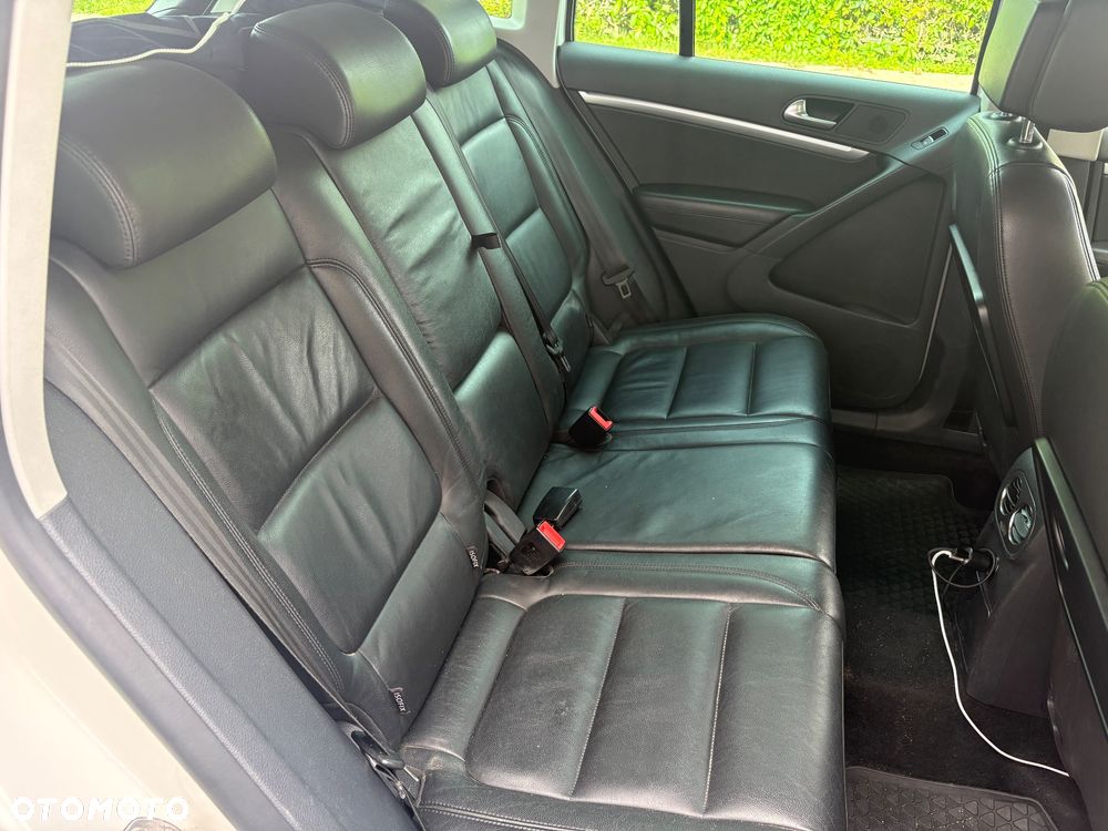 Volkswagen Tiguan 2.0 TDI 4Mot R-Style DSG - 15