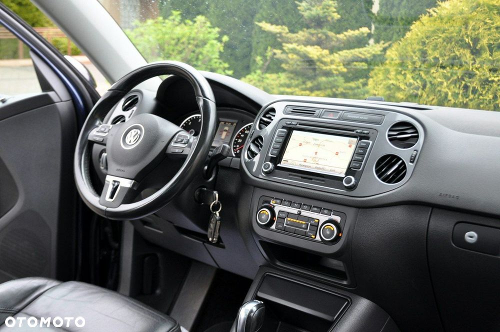 Volkswagen Tiguan - 26