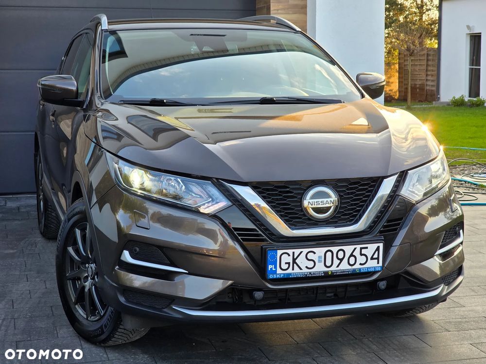 Nissan Qashqai 1.5 dCi N-Connecta - 11