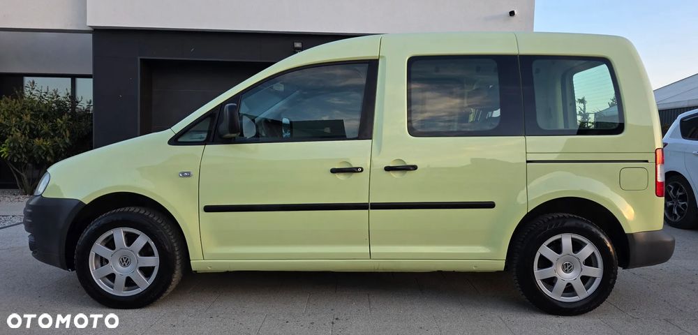 Volkswagen Caddy 1.6 Life Colour Concept - 9