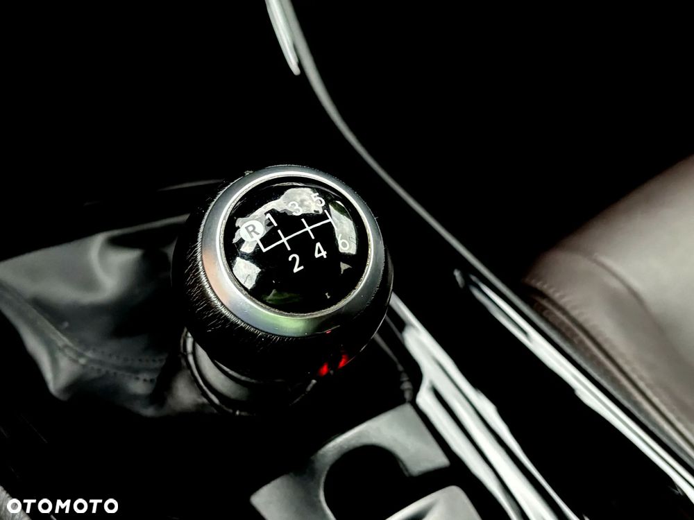 Toyota C-HR 1.2 Turbo Lounge - 23