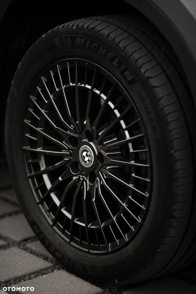 BMW X1 sDrive20i Sport Line - 6