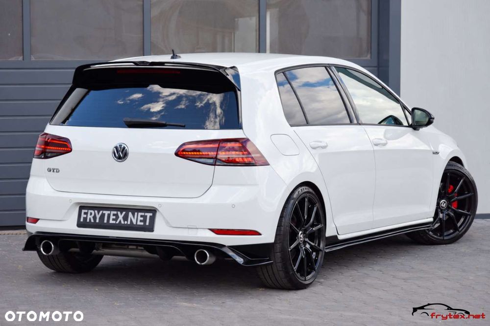 Volkswagen Golf - 13