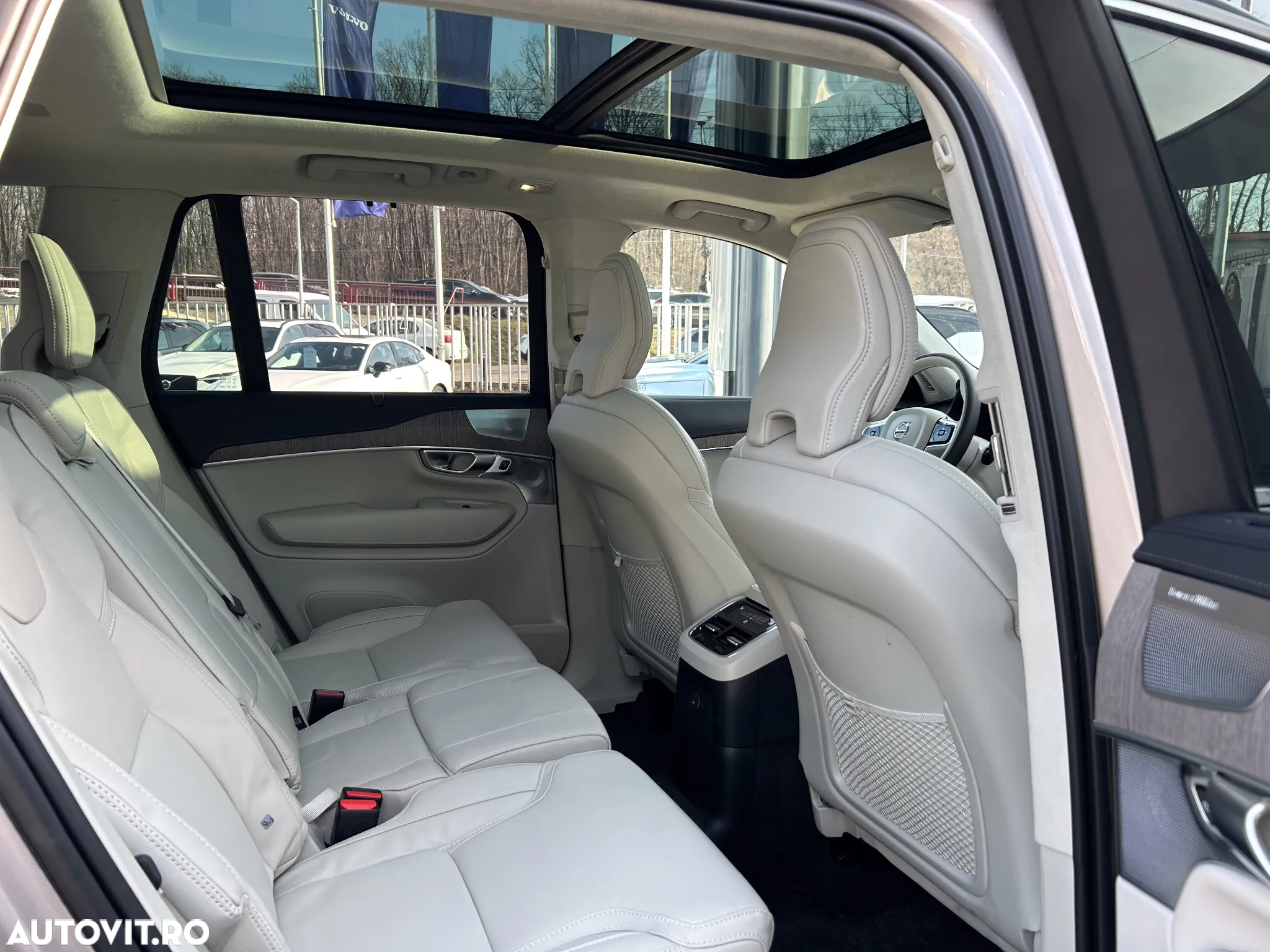 Volvo XC 90 Recharge T8 AWD Ultimate Bright - 12