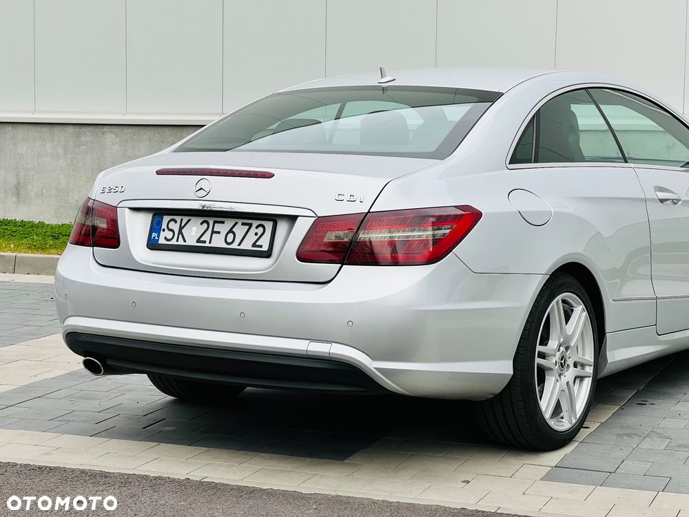 Mercedes-Benz Klasa E 250 CDI DPF BlueEFFICIENCY Automatik Avantgarde - 22