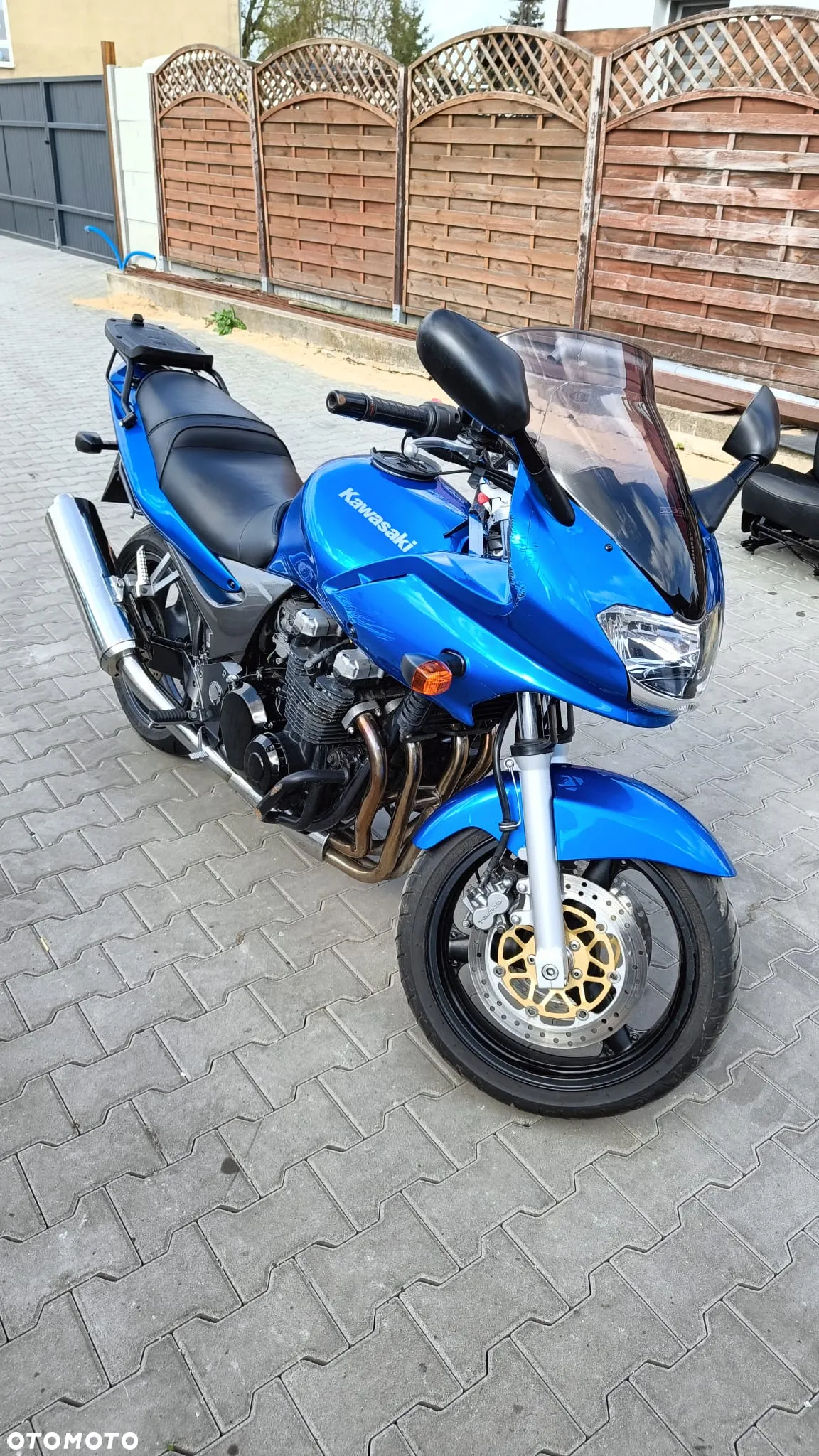 Kawasaki ZR - 3