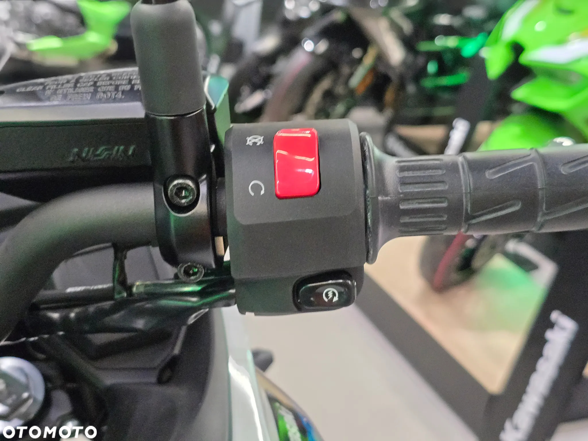 Kawasaki Versys 650 - 11