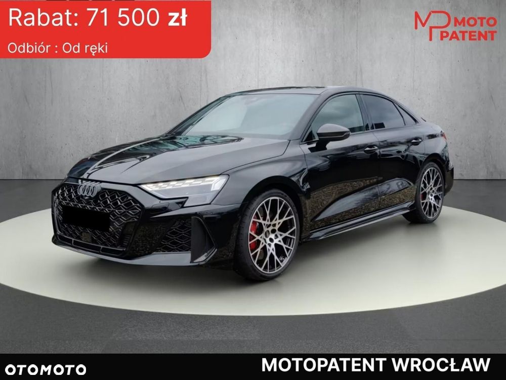 Audi RS3 Limousine - 2