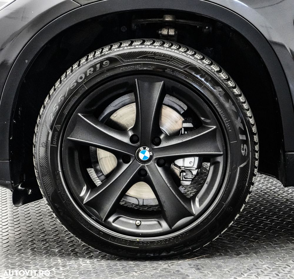BMW X5 xDrive30d - 28