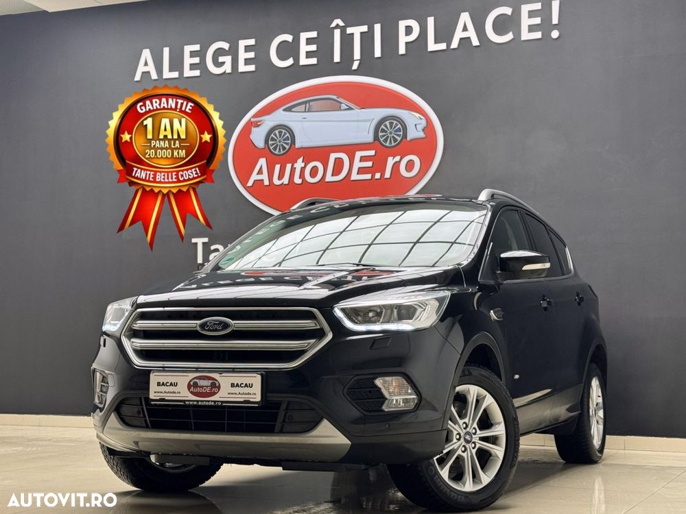 Ford Kuga - 1