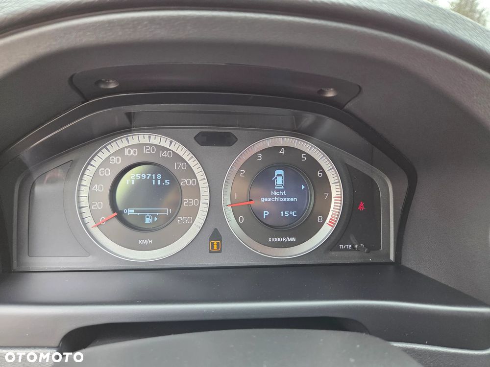 Volvo V70 2.5T Summum - 27