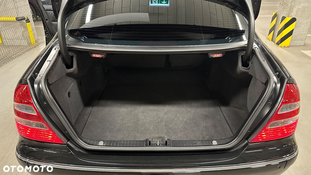 Mercedes-Benz Klasa E 320 Avantgarde - 25