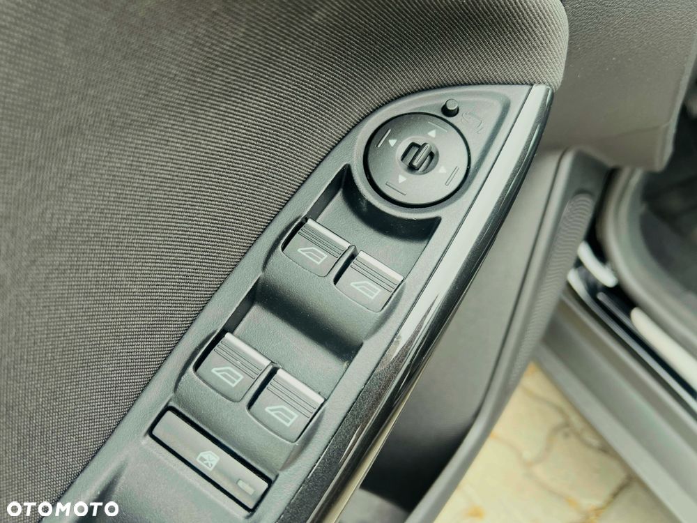Ford Focus 1.5 EcoBoost Start-Stopp-System Titanium - 12