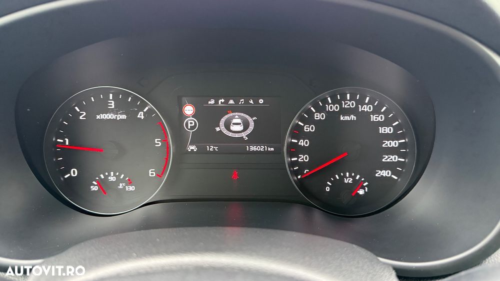 Kia Sportage 2,0 CRDI AWD Aut. Platinum - 36