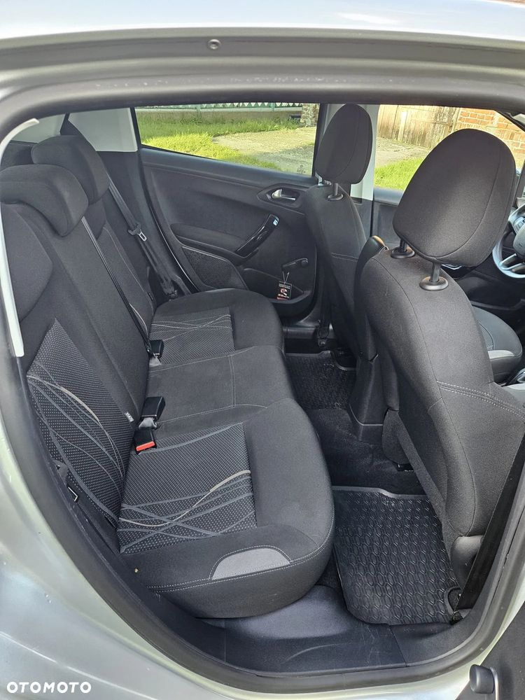 Peugeot 208 1.4 HDi Active - 11