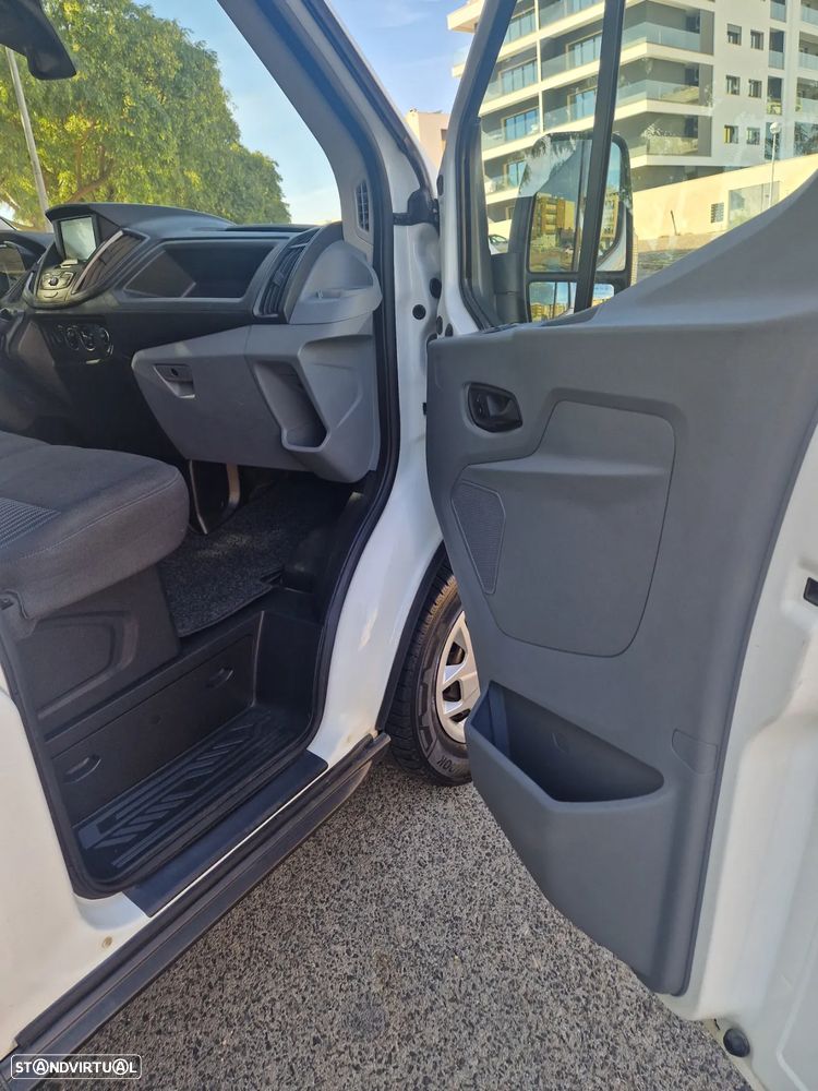 Ford Transit - 9
