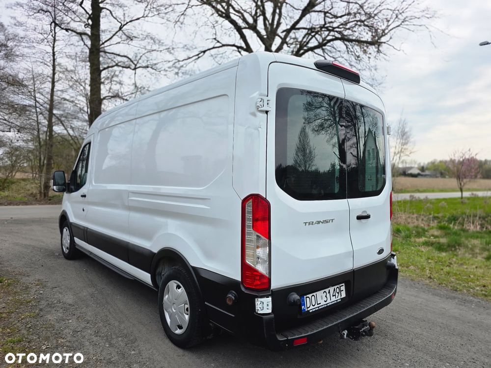 Ford Transit - 13