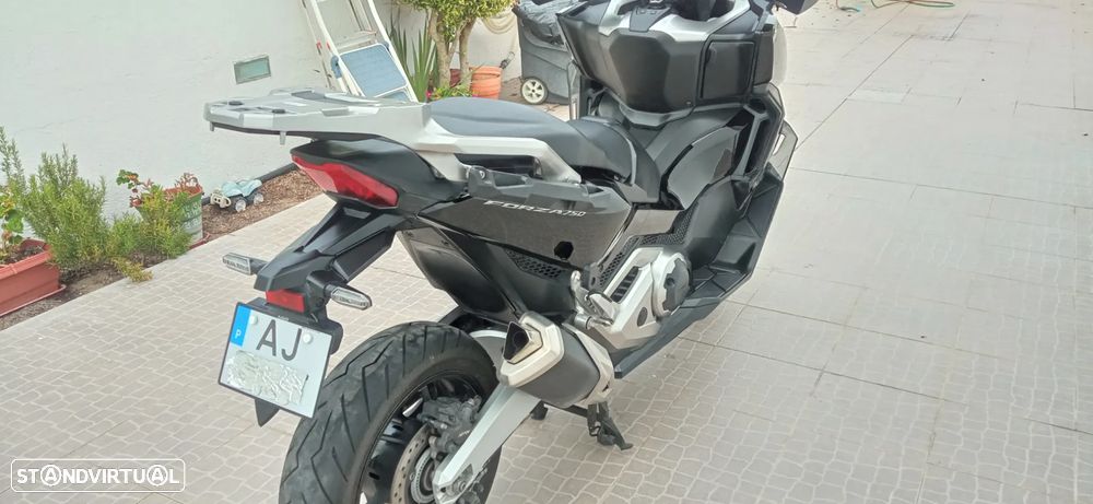 Honda Forza - 3