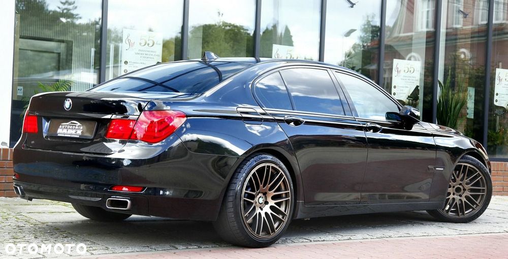 BMW Seria 7 740d - 6