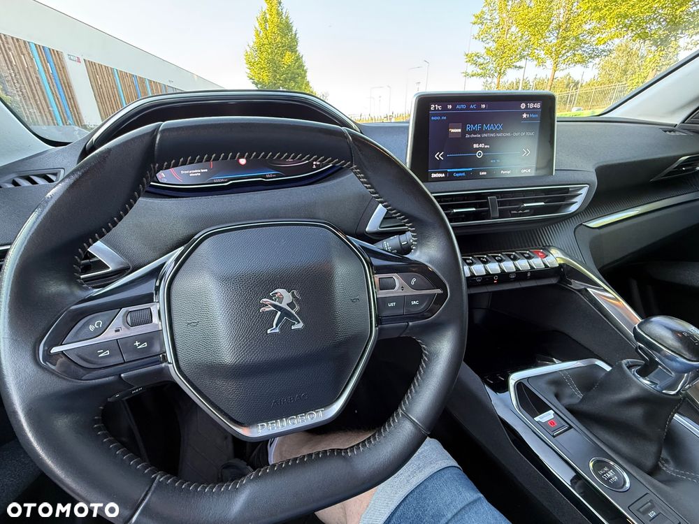 Peugeot 3008 1.2 PureTech Active Pack S&S - 30