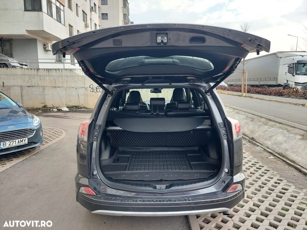 Toyota RAV4 2.0 Multidrive S Luxury - 10