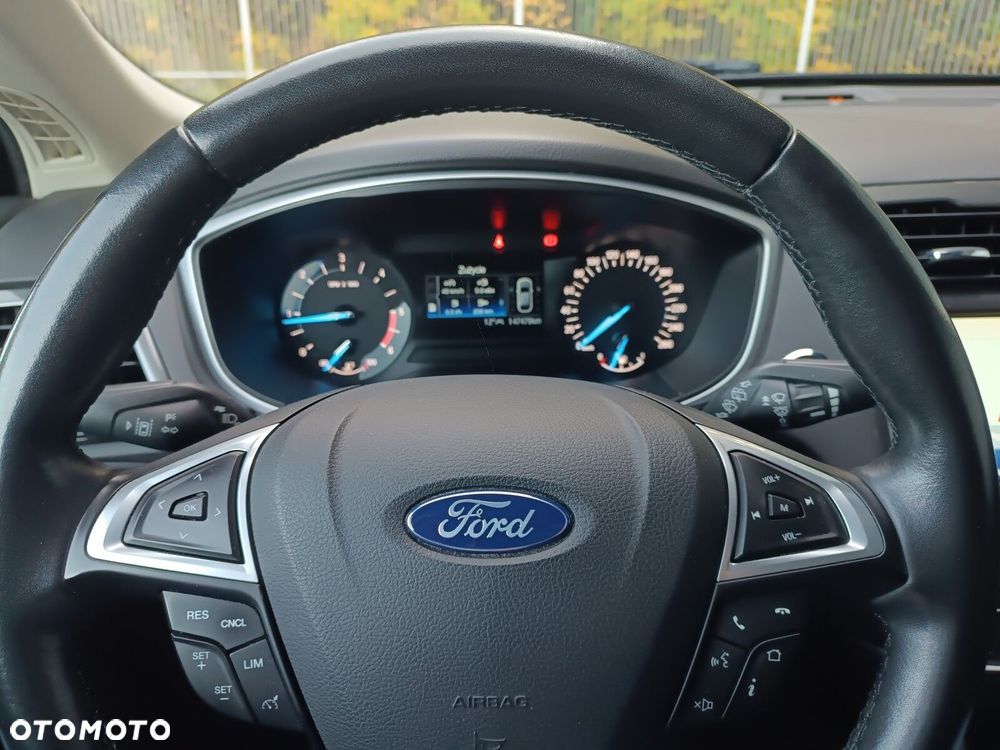 Ford Mondeo 2.0 EcoBlue Titanium - 13