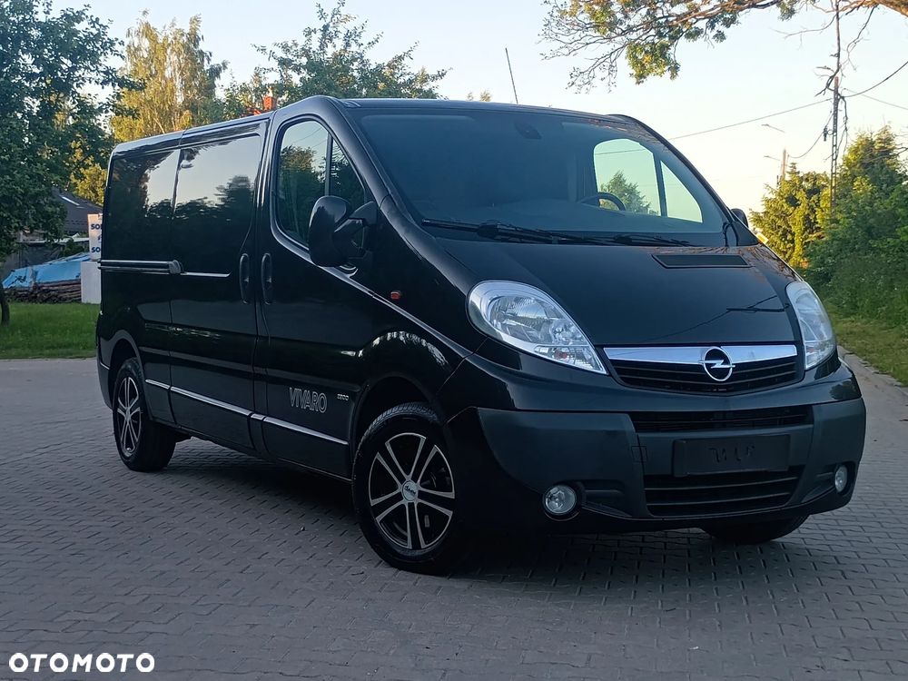 Opel Vivaro - 11