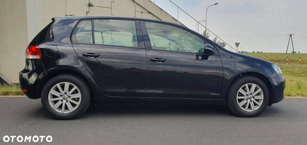 Volkswagen Golf - 5