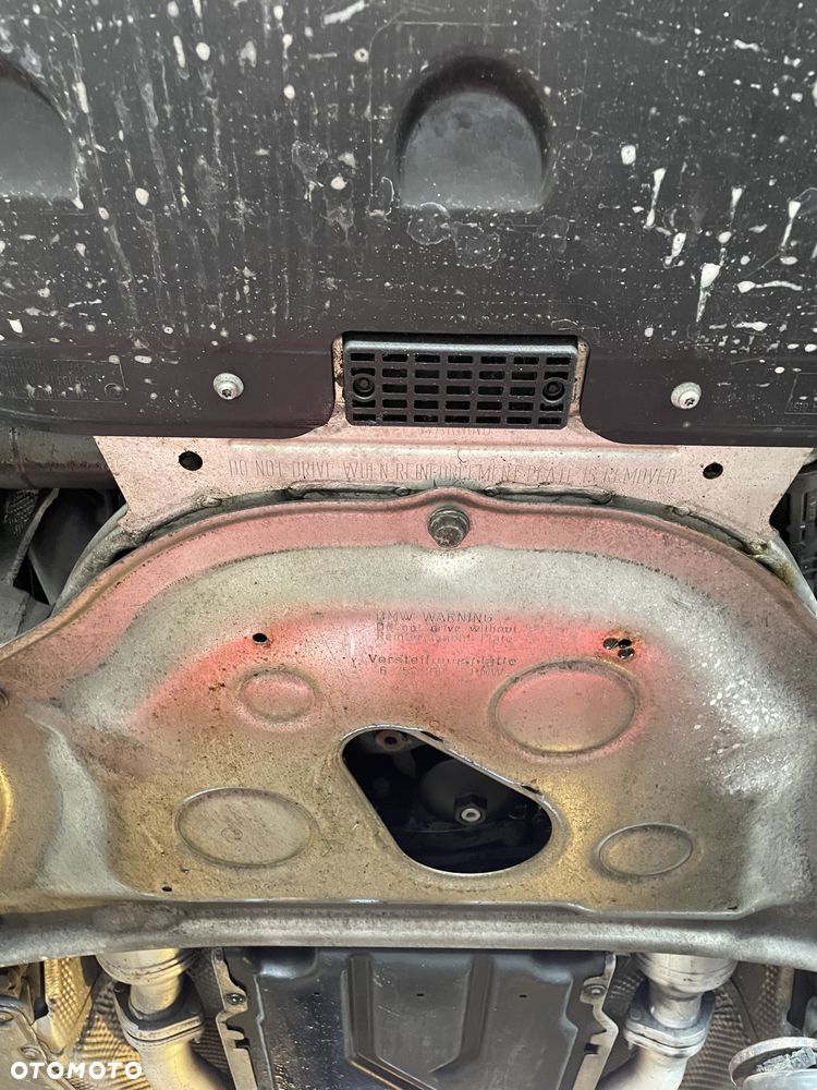 BMW Seria 7 745i - 23