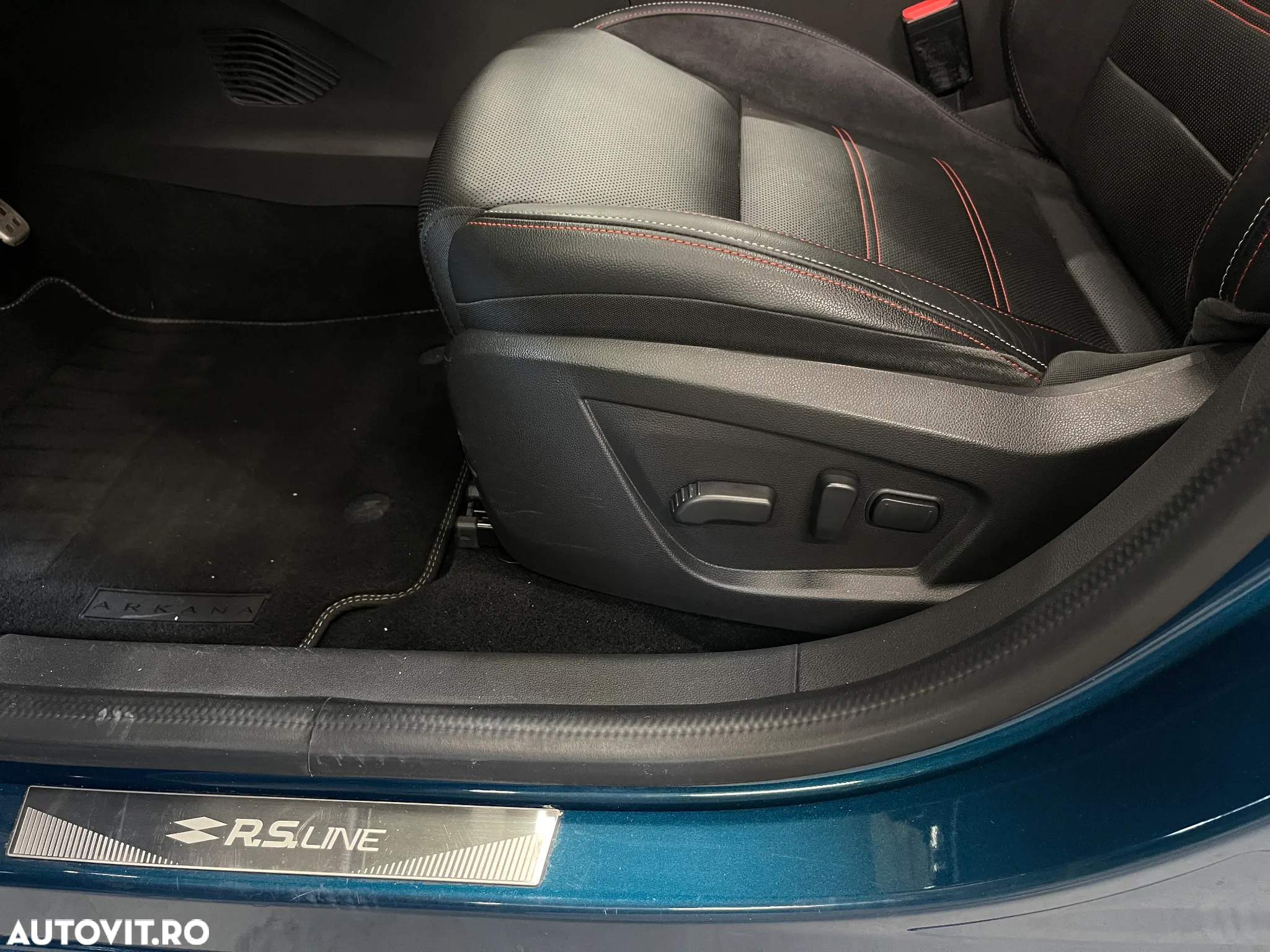 Renault Arkana E-TECH Hybrid RS Line - 21